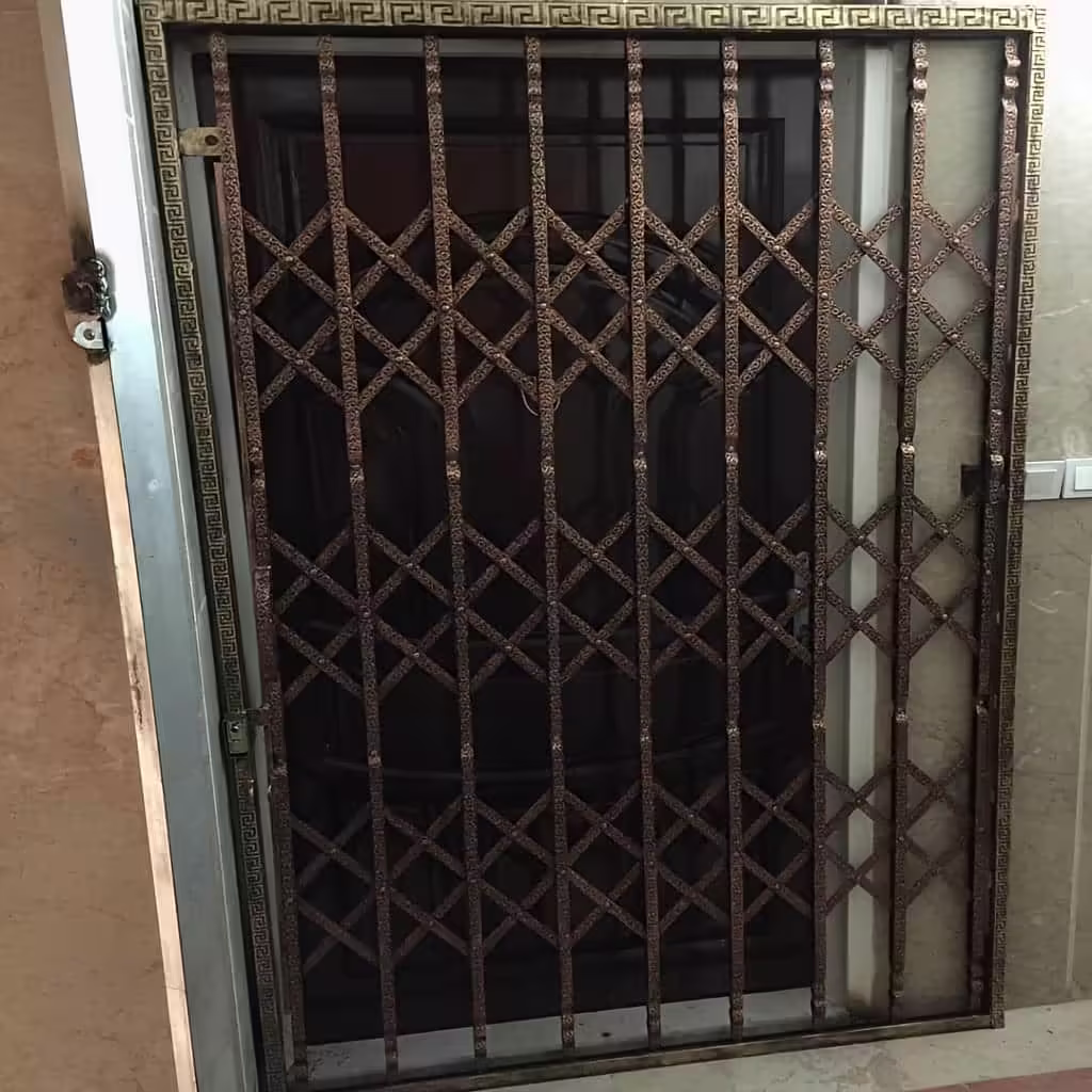 بررسی حفاظ آکاردئونی 3 گل پرچ مخفی در بندر عباس