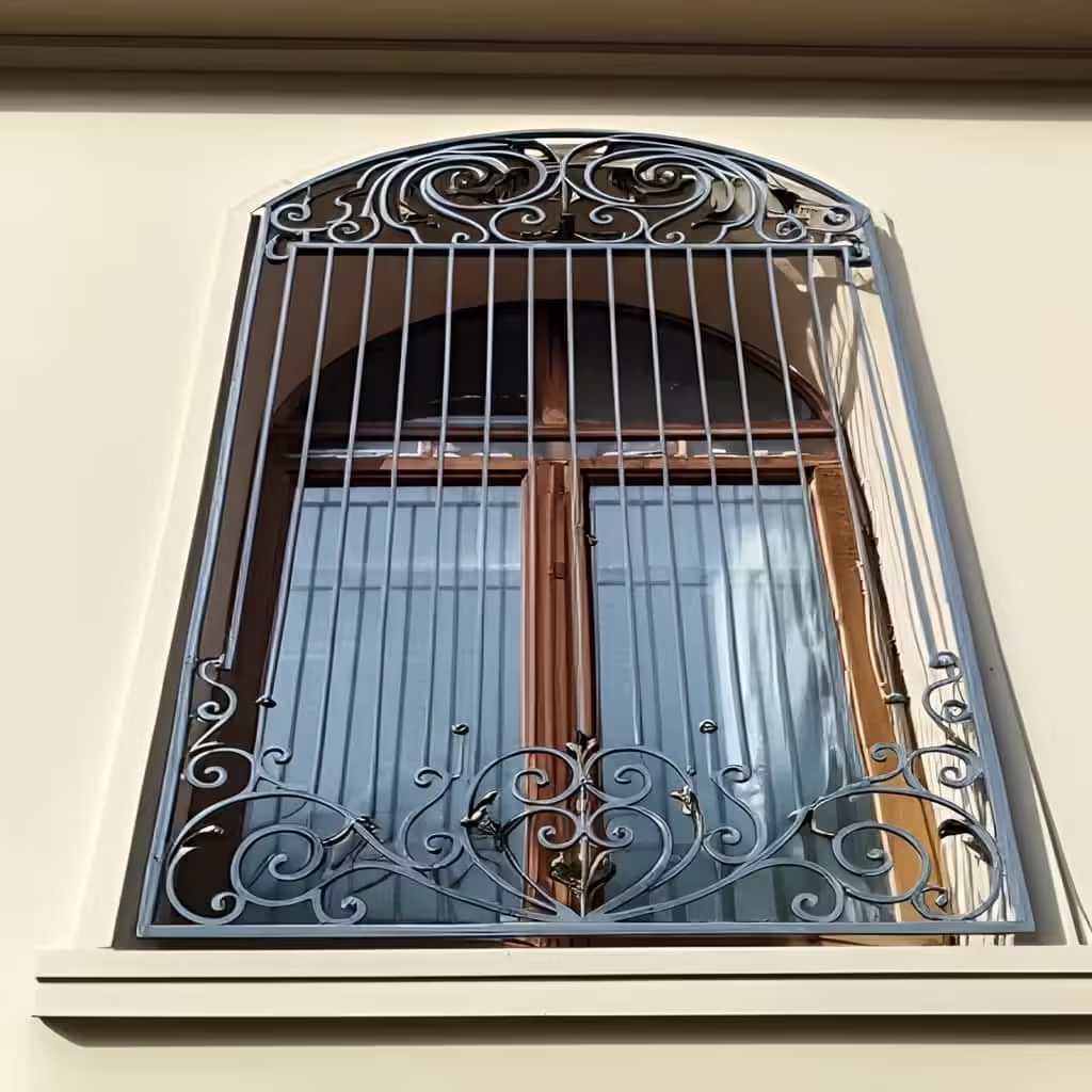 حفاظ پنجره فرفورژه