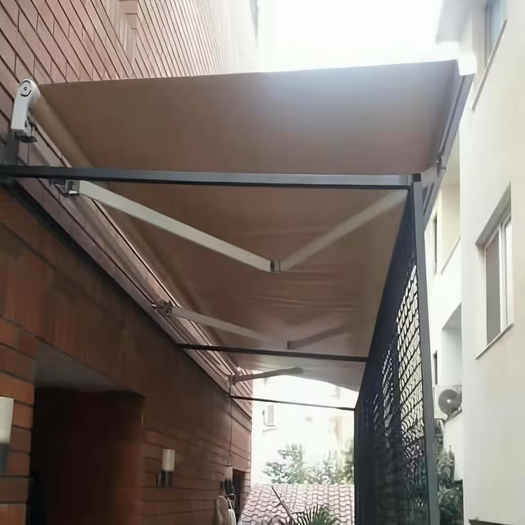 سایبان برقی اتوماتیک مغازه و پارکینگ 040 سایبان برقی چتری در هرمزگان