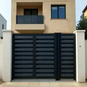 درب مدرن راسا نئوکلاسیک در بندر عباس