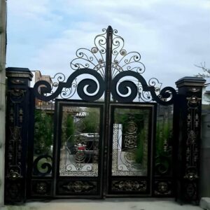 درب فلزی نگین در بندر عباس