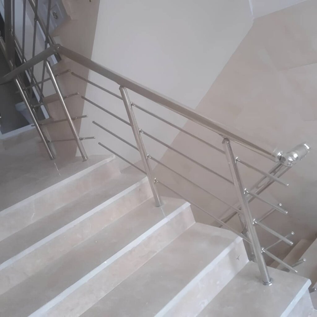 نصب نرده استیل افقی در بندر عباس