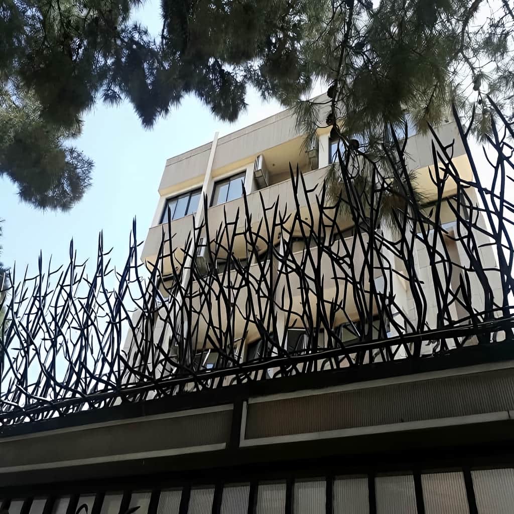 خرید حفاظ بوته ای پرتراکم برای دیوار حیاط در بندر عباس خرید حفاظ بوته ای پرتراکم برای دیوار حیاط در بندر عباس