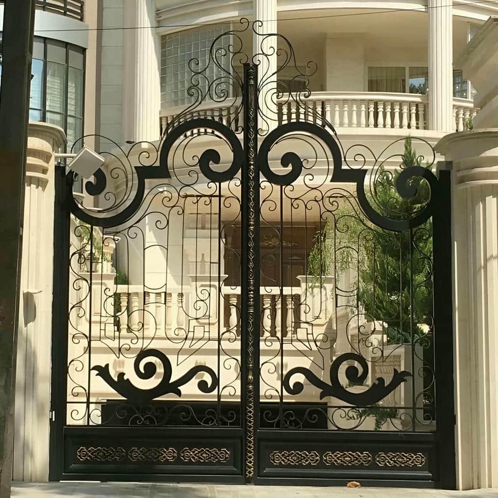 خرید درب حیاط شاسی سنگین در بندر عباس خرید درب حیاط شاسی سنگین در بندر عباس