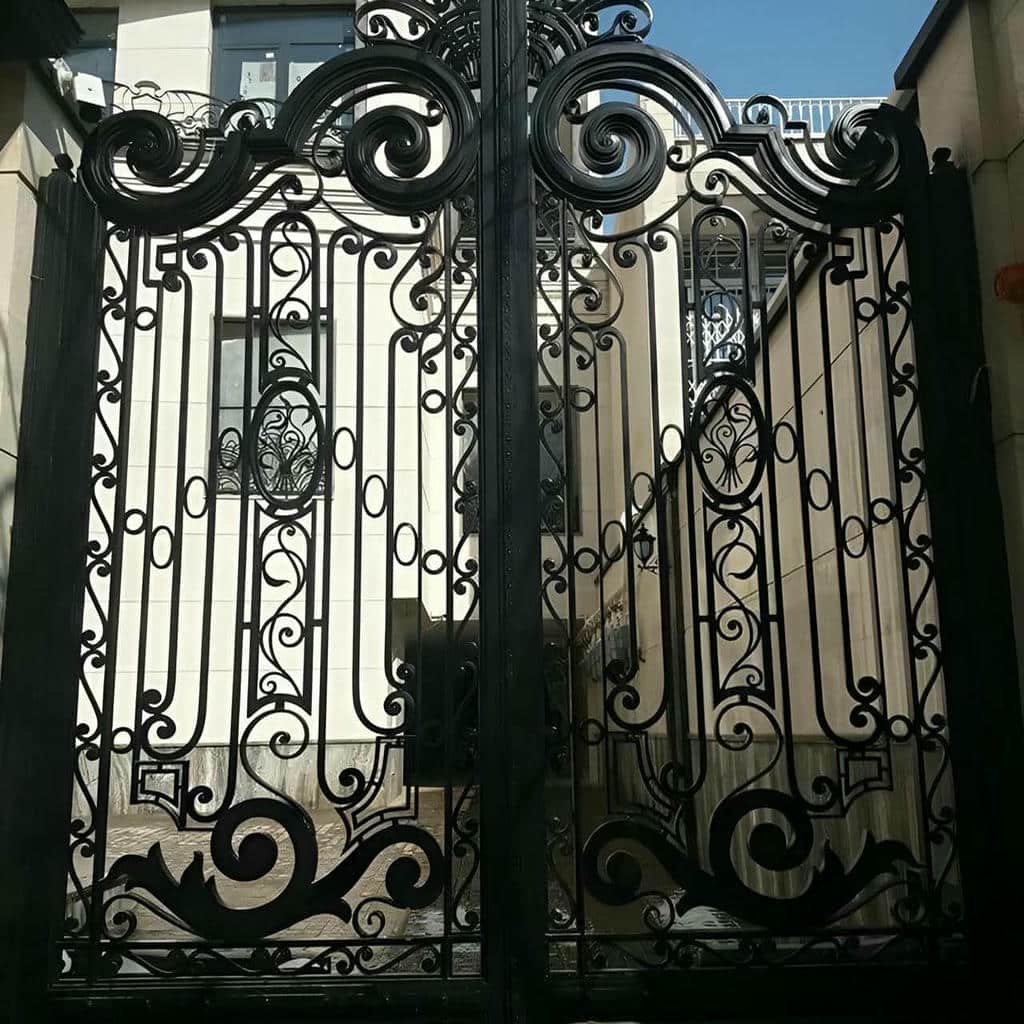 خرید درب حیاط شاسی سنگین برای دهانه عریض در بندر عباس خرید درب حیاط شاسی سنگین برای دهانه عریض در بندر عباس