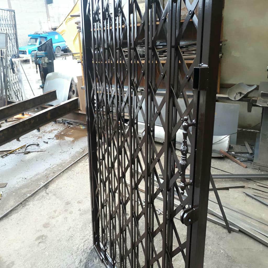 سفارش درب ریلی آکاردئونی کم جا با فضای جمع‌شدن مناسب در بندر عباس