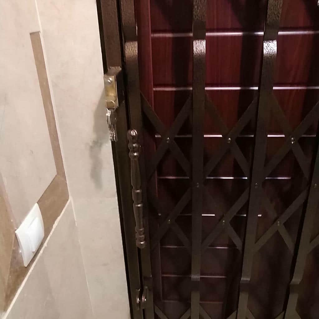 سفارش حفاظ فلزی ورودی واحد با بررسی نوع بازشو در بندر عباس سفارش حفاظ فلزی ورودی واحد با بررسی نوع بازشو در بندر عباس