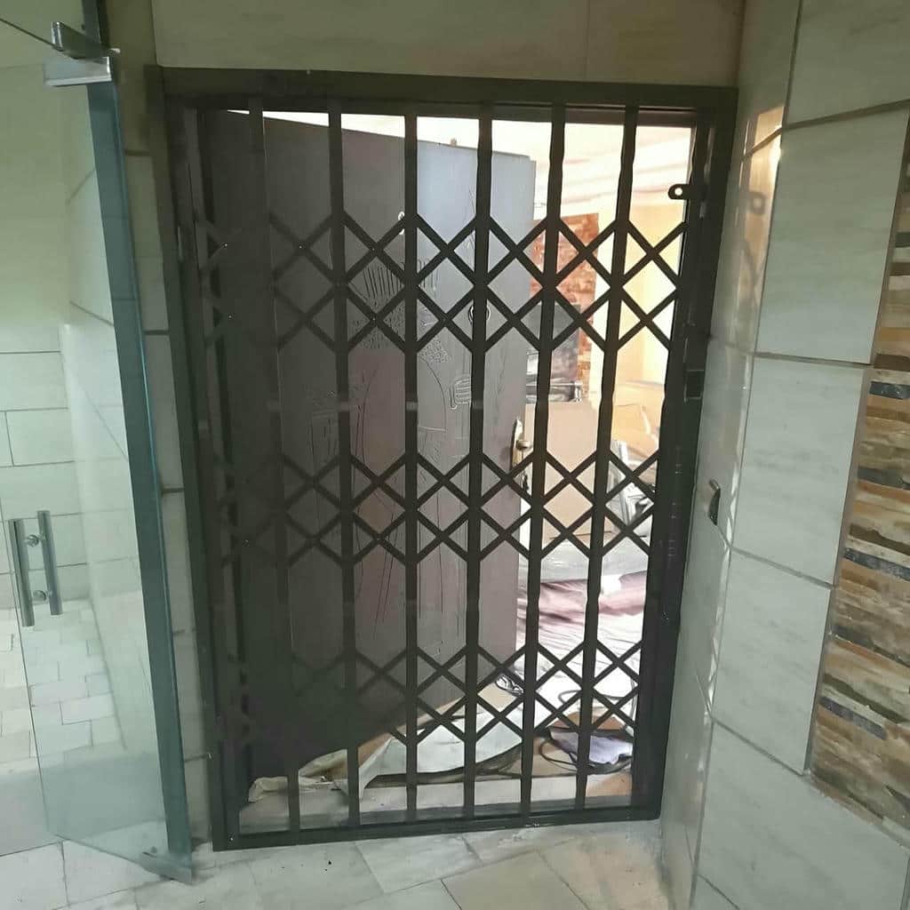 سفارش حفاظ آکاردئونی دو جداره ورودی با تراکم مناسب در بندر عباس