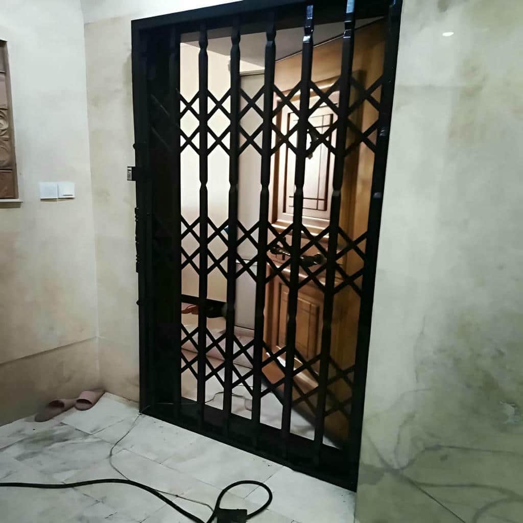 طرح حفاظ کم جا راهرو با تسمه و لوزی منظم در بندر عباس طرح حفاظ کم جا راهرو با تسمه و لوزی منظم در بندر عباس