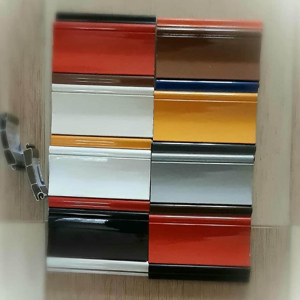 اجرای ریل کرکره اتوماتیک برای مغازه در بندر عباس اجرای ریل کرکره اتوماتیک برای مغازه در بندر عباس