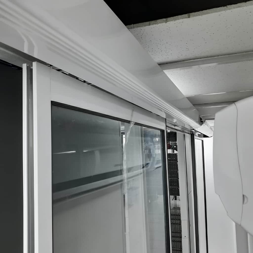 نصب درب اتوماتیک شیشهای هتلینگ در بندر عباس نصب درب اتوماتیک شیشهای هتلینگ در بندر عباس