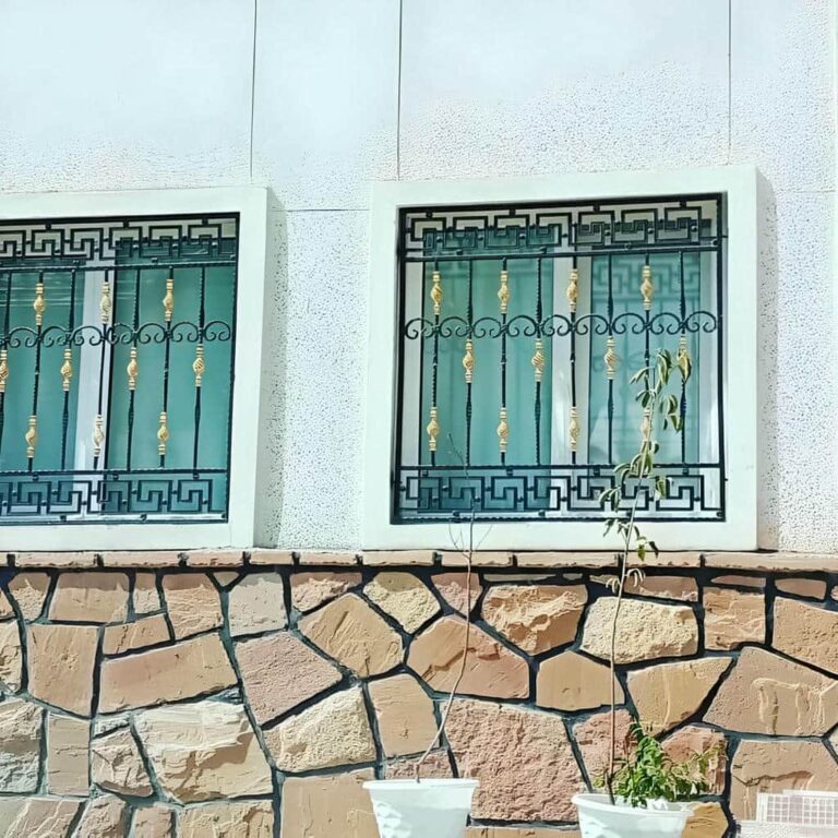 9 نمونه حفاظ پنجره ثابت پیچ و رولپلاک در بندر عباس