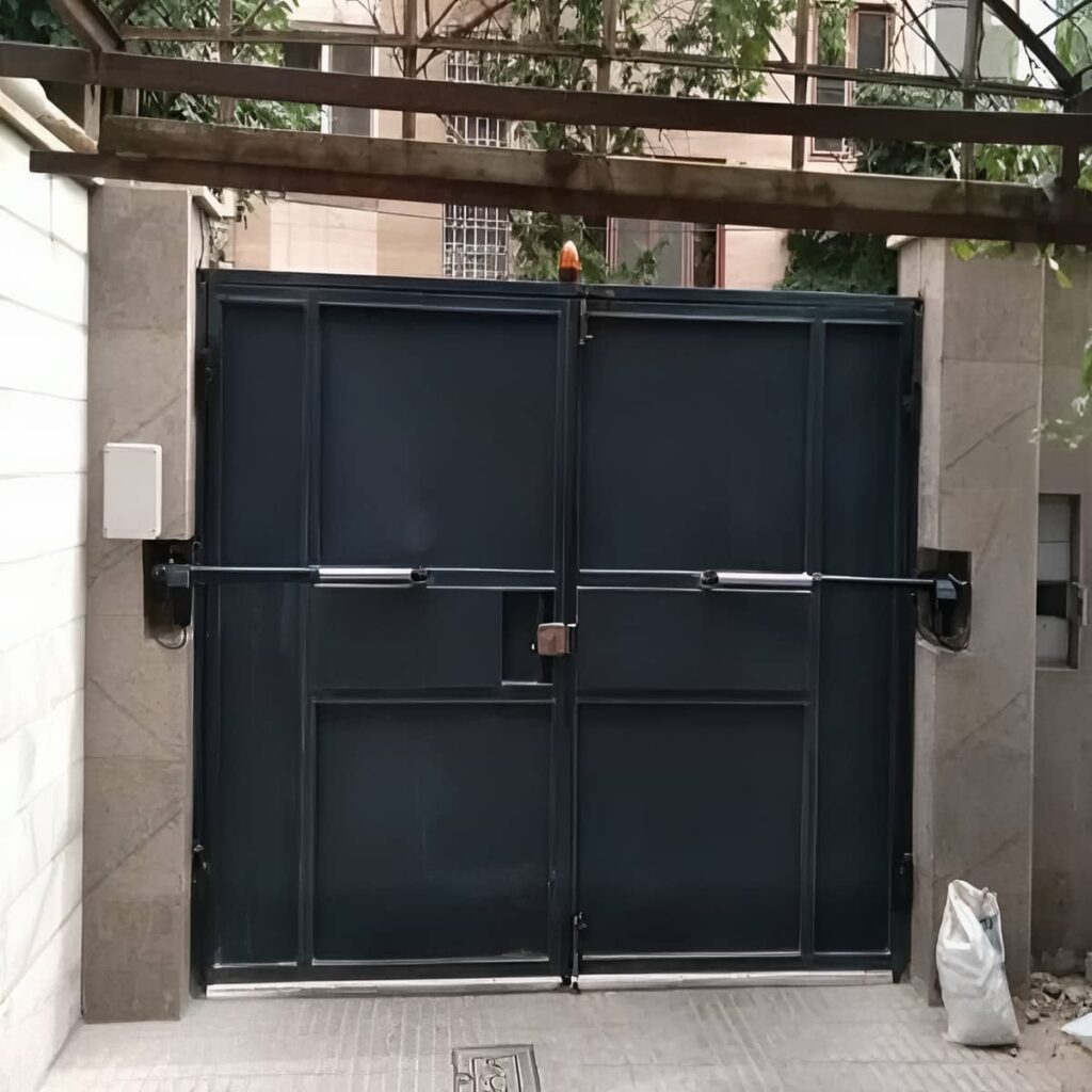 اجرای جک پارکینگی هوشمند کنترل تردد برای مجتمع مسکونی در بندر عباس