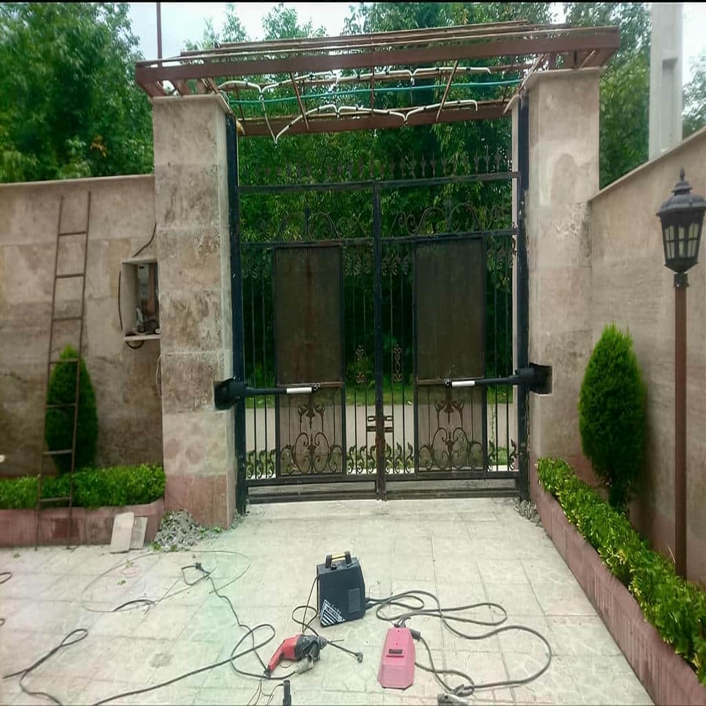 نصب موتور جک پارکینگی بازویی با براکت مناسب در بندر عباس نصب موتور جک پارکینگی بازویی با براکت مناسب در بندر عباس