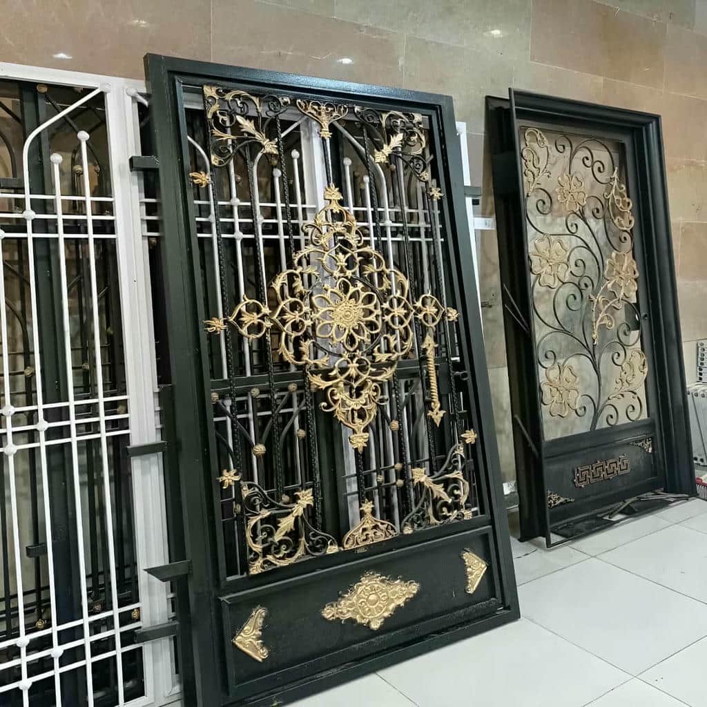 سفارش درب ویلایی ترموود نما چوب افقی در بندر عباس