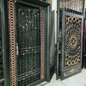 6 مدل درب حیاط آهنی نفررو در بندر عباس