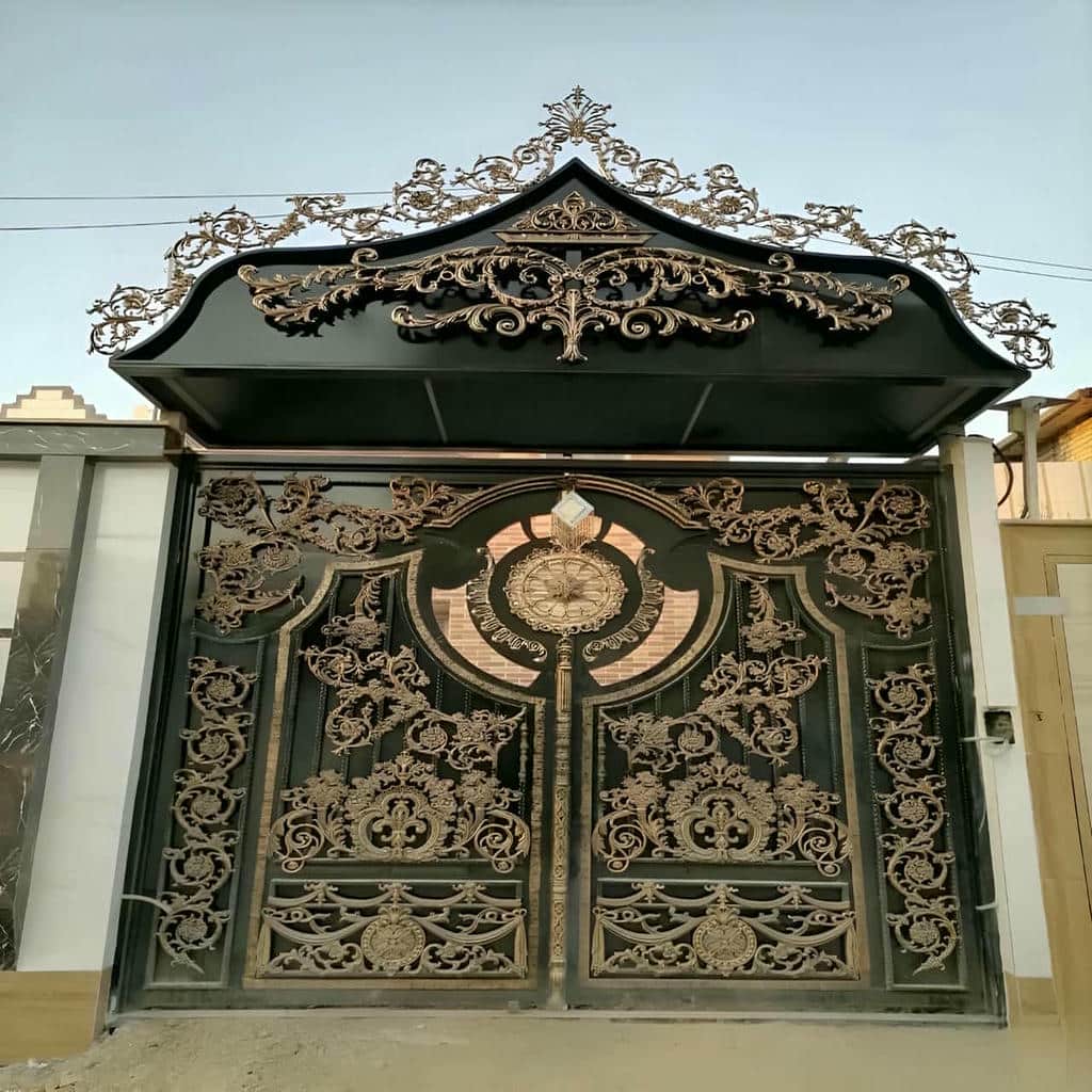 نصب درب فلزی ریلی باغ با پنل هندسی در بندر عباس نصب درب فلزی ریلی باغ با پنل هندسی در بندر عباس