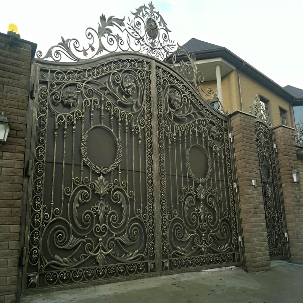 درب حیاط کتیبه دار طرح چوب در بندر عباس