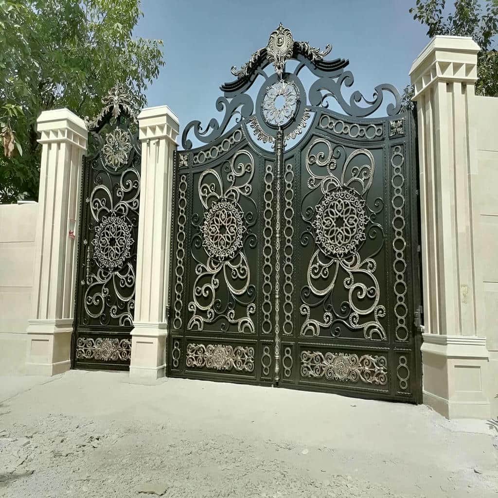 سفارش درب ورودی فلزی لابی هماهنگ با نما در بندر عباس