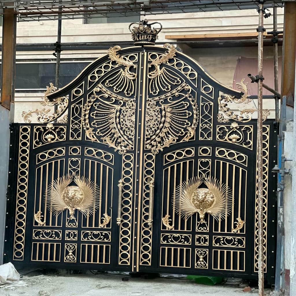 خرید درب ساده شاسی فلزی با پوشش کامل دید در بندر عباس