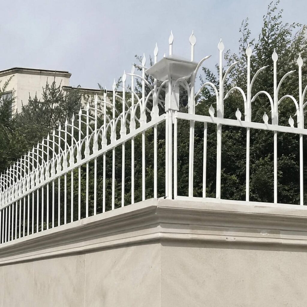 قیمت حفاظ روی دیوار باغ محوطه در بندر عباس بر اساس مشخصات سفارش قیمت حفاظ روی دیوار باغ محوطه در بندر عباس بر اساس مشخصات سفارش