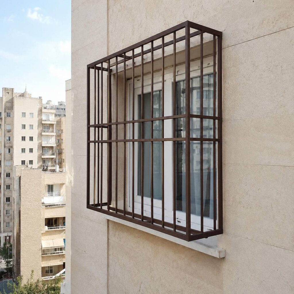 تولید حفاظ پنجره آپارتمان طبقات پایین سفارشی در بندر عباس