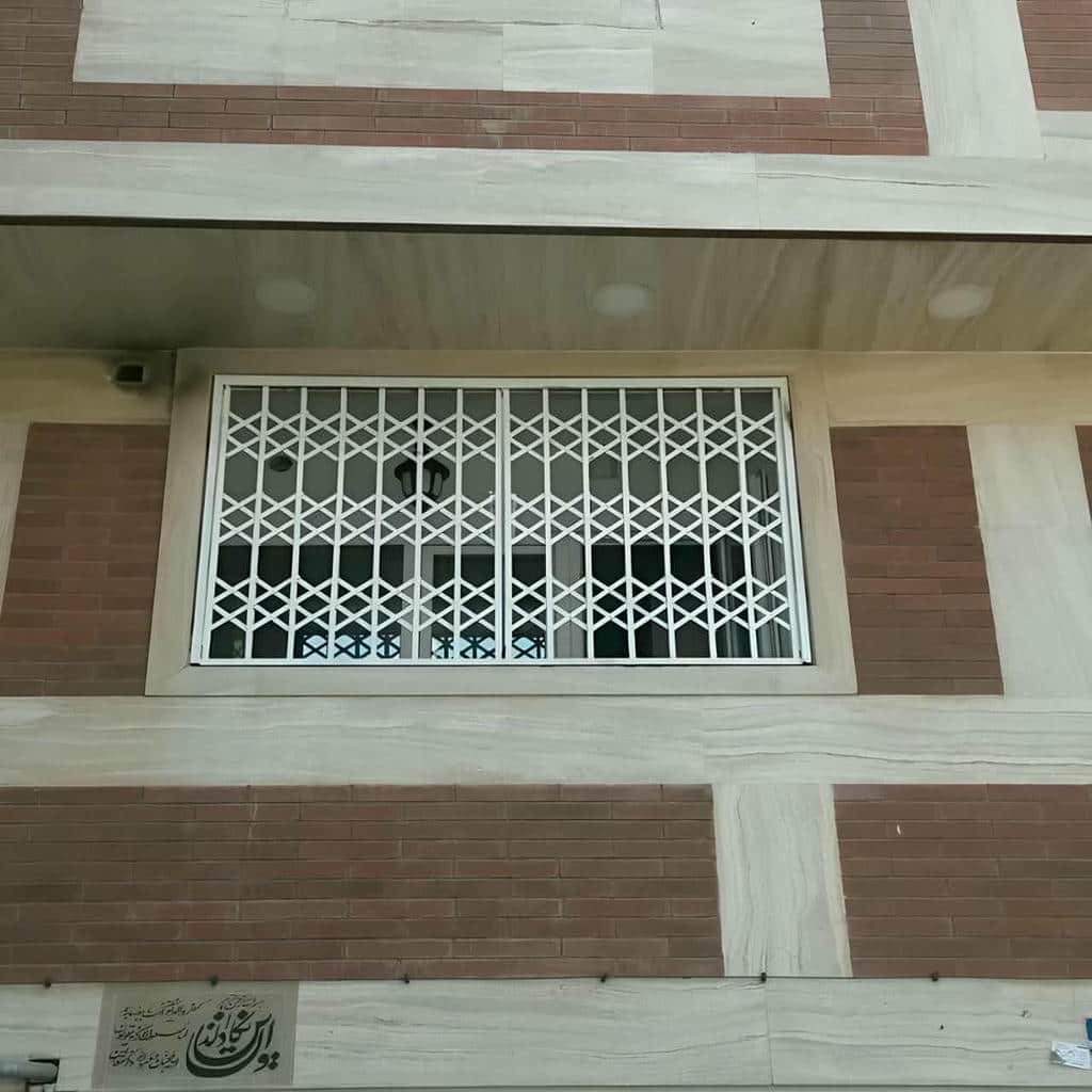 خرید حفاظ پنجره متحرک کشویی متناسب با فضای نصب در بندر عباس