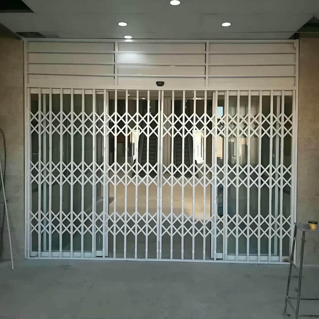 درب آکاردئونی بندر عباس قفل مقاوم