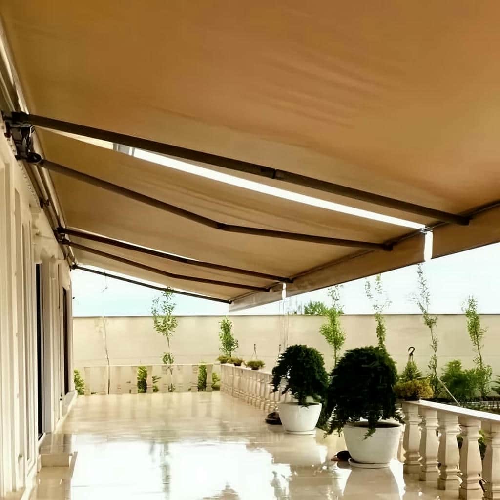 سایبان برقی بندر عباس با کنترل اتوماتیک
