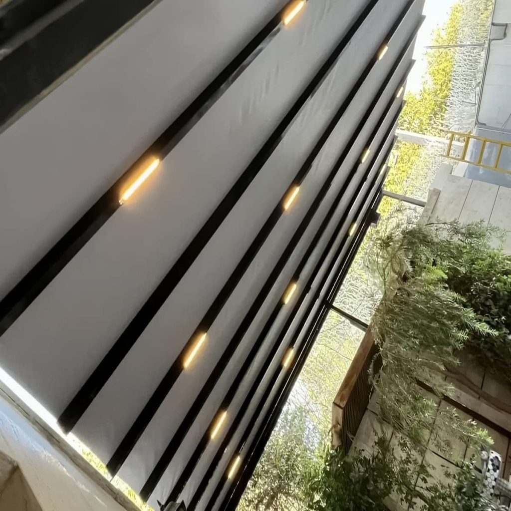 سایبان تاشو برای حیاط مسکونی