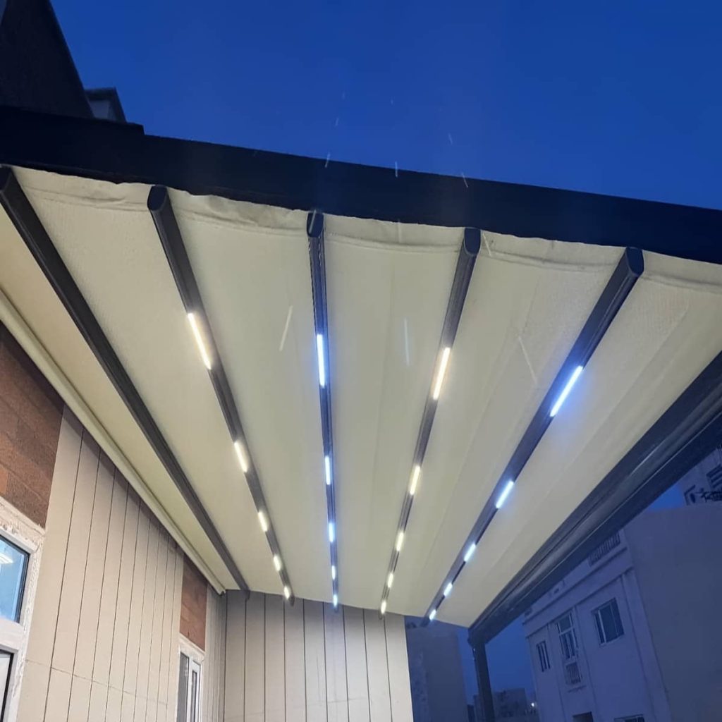 سایبان تاشو بدنه مقاوم فروشگاهی