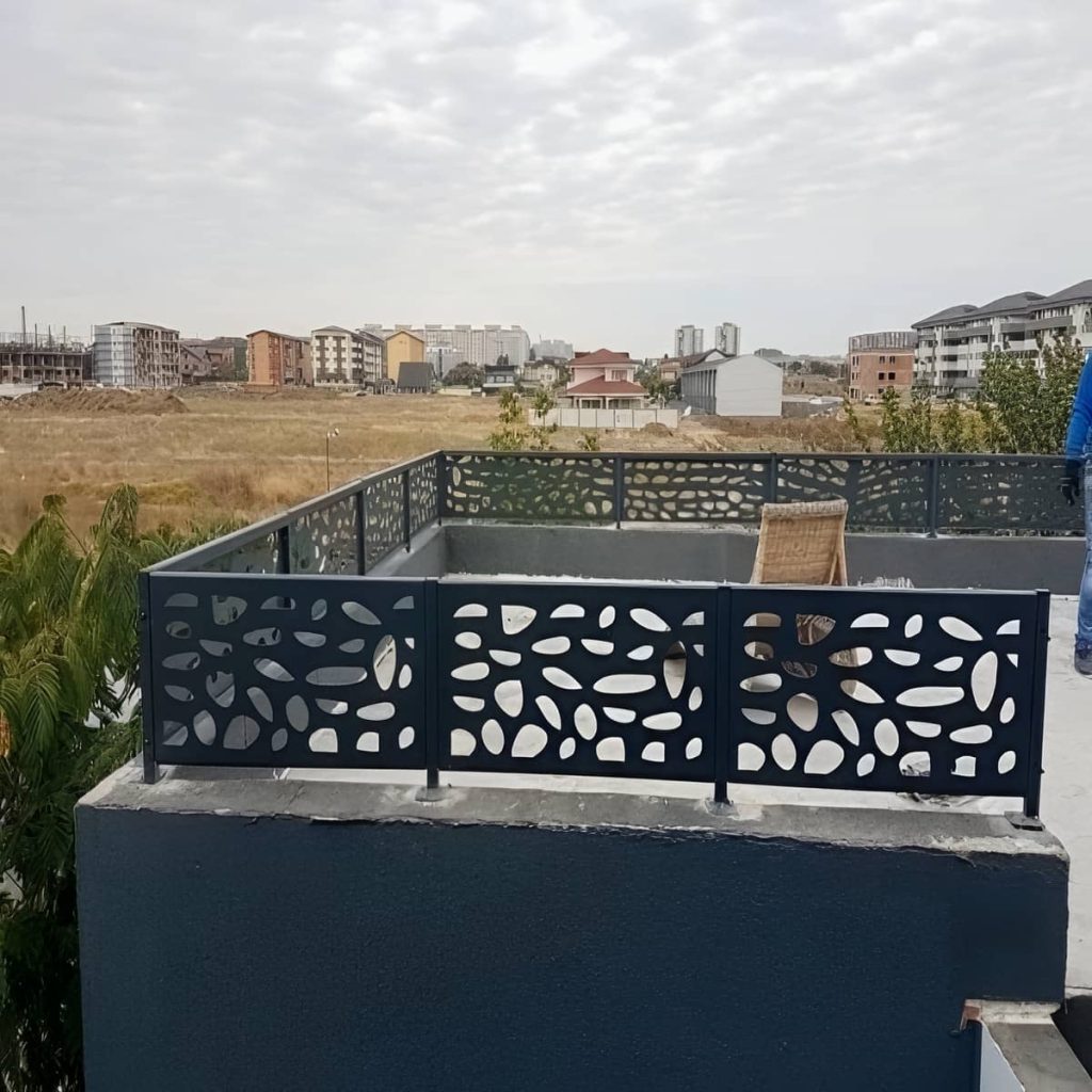نمای آلومینیومی بالکن ساختمان