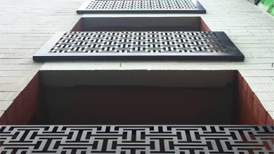 نرده بالکن خانه در بندر عباس با طراحی فلزی مدرن