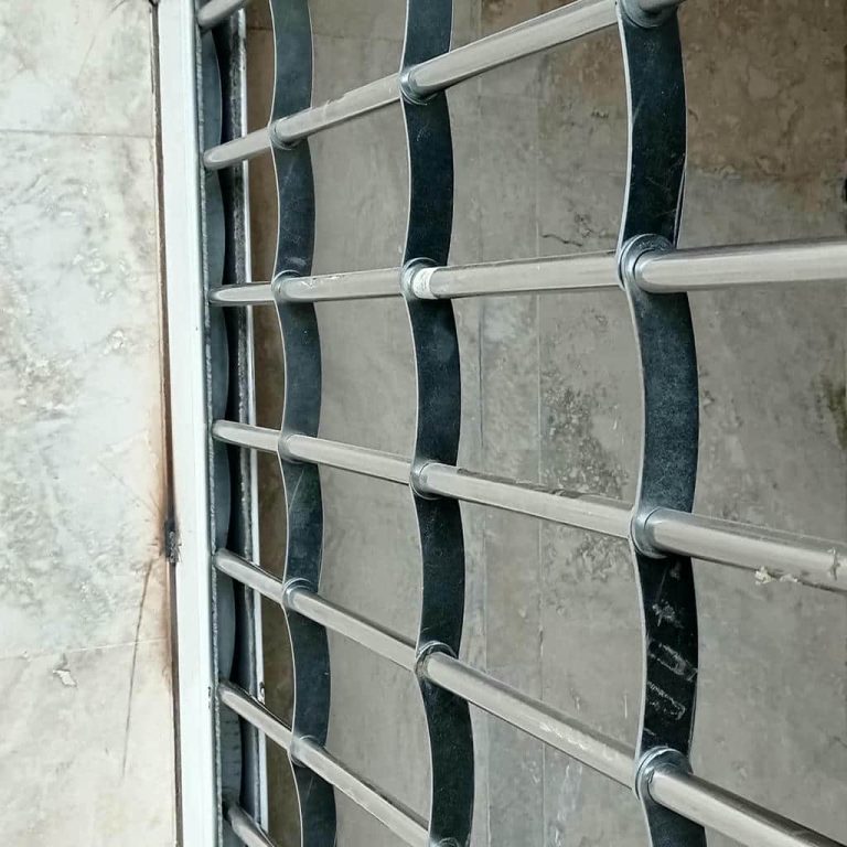 کرکره رول گیتر نمای کلاسیک بندر عباس