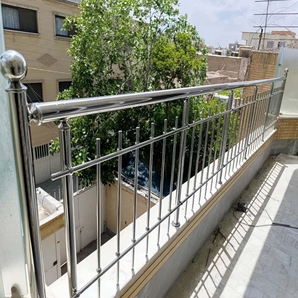 جان پناه تراس بندر عباس با پوشش آلومینیومی