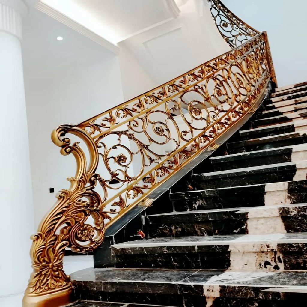 نرده پله بندر عباس با پوشش سطحی مقاوم